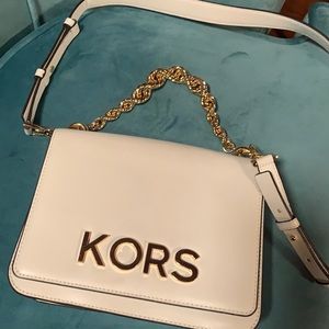 Michael kors white crossbody bag.
